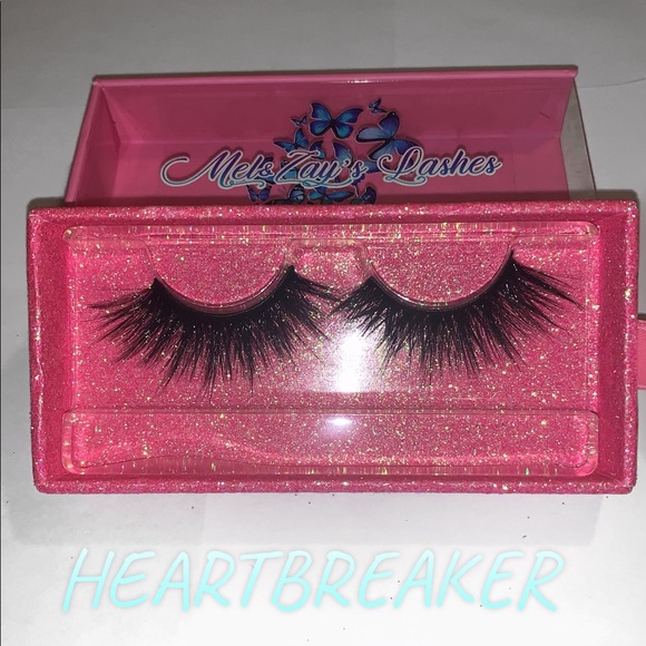 Eyelashes - Picture 7 of 7